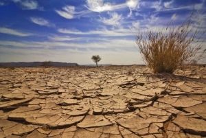 تصویر البرز در پنجمین سال خشکسالی است