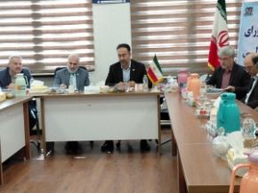تصویر ریل گذاری پژوهش در مدارس البرز ضروری است