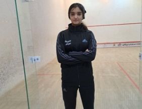 تصویر ورزشکار البرزی در سکوی اول المپیاد اسکواش کشور ایستاد