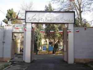 تصویر تراکم دانش آموزی در ناحیه چهار کرج  بالاتر از میانگین کشوری است