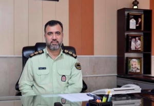 تصویر دستگیری سارق خودرو در کمتر از ۶ ساعت