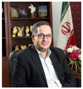 تصویر حماسه هشت سال دفاع مقدس، گنجینه عزت و افتخار ملت ایران است