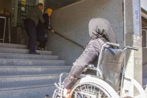 تصویر مناسب سازی معابر حق قانونی معلولان و جانبازان البرز است