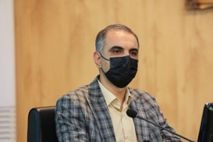 تصویر اشغال معابر توسط کسبه تخلفی که با سهل انگاری متصدیان تبدیل به عرف می شود