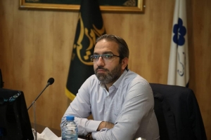 تصویر شایسته و زیبنده کلانشهر کرج نیست که در آن  معابر خاکی وجود دارد
