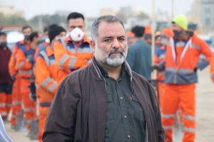 تصویر آماده‌باش ۹۰۰ پاکبان در کرج همزمان با بارش باران