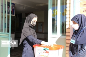 تصویر برگزاری انتخابات شوراهای دانش آموزی در البرز