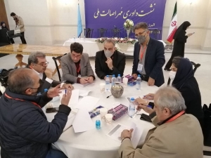 تصویر راهیابی 14 اثر هنرمندان البرز برای دریافت نشان یونسکو