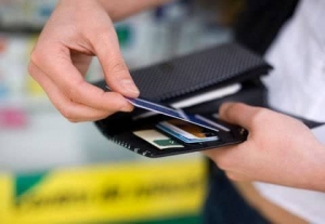 تصویر انهدام باند دست فروشان اسکیمری درکرج