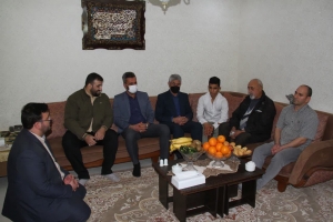 تصویر افتخار آفرینی ورزشکار هشتگردی