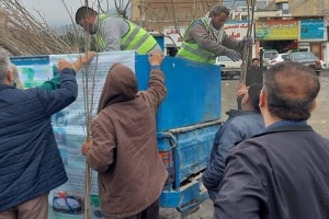 تصویر دو هزار نهال رایگان بین شهروندان توزیع شد