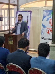تصویر جشن میلاد با سعادت حضرت صاحب الزمان (عج)  در شهرداری کمالشهر برگزار شد