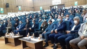 تصویر معلمان در جامعه منزلت اجتماعی بالایی دارند