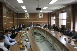 تصویر تجلیل از روابط عمومی شهرداری هشتگرد
