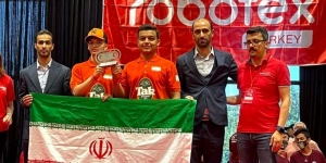 تصویر دانش آموز البرزی مقام اول مسابقات جهانی رباتیک را کسب کرد
