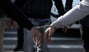 تصویر سرقت ۱۳ نیسان وانت با بیهوش کردن راننده ها