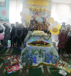 تصویر حضور سرپرست اداره فرهنگ وارشاد اسلامی در جشن الفبا مدارسه دخترانه نرجس خاتون شهر هشتگرد