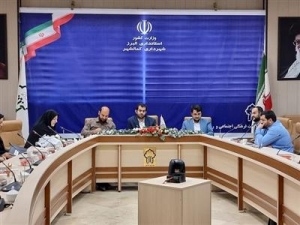 تصویر ارج نهادن به جایگاه بانوان در جامعه اسلامی،درحقیقت ارزش گذاردن به همه افراد است