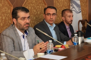 تصویر جوانب جانمایی ایستگاه‌ها در مسیر ویژه اتوبوس بررسی شود