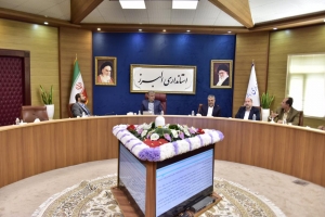 تصویر دیدار استاندار البرز با جمعی از پژوهشگران و مبتکران دانشگاه آزاد اسلامی واحد کرج