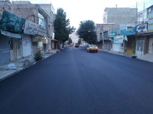 تصویر توزیع بیش از ۲ هزار تن آسفالت طی ۵۰ روز گذشته