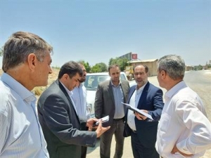 تصویر بازدید میدانی معاونین شهردار ، پیرو حضور دکتر بهمنی دررادیو البرز و طرح مشکلات شهری