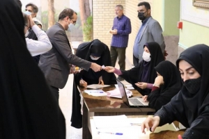 تصویر نماد هویت بخش غدیر در۲۰ برنامه تربیتی البرز اجرایی شد