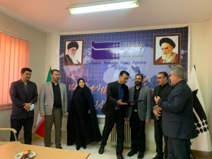 تصویر جامعه بدون رکن رسانه از ریل دموکراسی خارج می شود