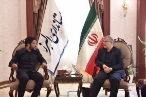 تصویر دیدار رئیس فدراسیون کشتی با استاندار البرز