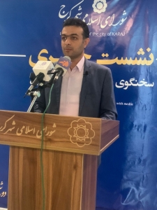 تصویر بازنگری نظام جبران خدمات کارکنان شهرداری به ویژه آتش نشانان در دستور کار مدیریت شهری قرار دارد