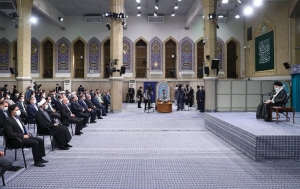 تصویر جوانان نخبه، هر کجا که باشند، امید خلق می کنند