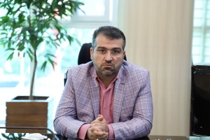 تصویر قدردانی عضو شورا از کارکنانِ شهرداری کرج