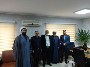 تصویر دیدار اعضای شورای زکات استان با رئیس سازمان جهاد کشاورزی البرز