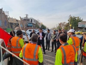 تصویر آغاز طرح چهارشنبه های جهادی گامی است بسوی شهری پاکیزه تر و عاری از آلودگی های بصری