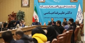 تصویر تاکید بر نقش رسانه‌ها در جنگ ترکیبی امروز
