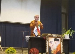 تصویر زعامت ولی فقیه کشور را از نابودی نجات داده است
