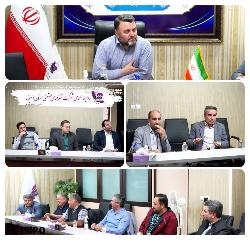 تصویر خدمت رسانی صحیح، دقیق و کارآمد به صنعتگران سرلوحه کارتان قرار گیرد