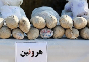 تصویر دستگیری فروشندگان هروئین در ماهدشت کرج