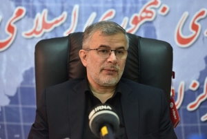 تصویر استاندار البرز مشکلات سه هزار نفر از شهروندان را بررسی کرد