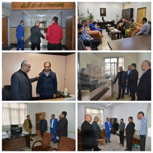 تصویر بازدید دکتر البرزی از بخشداری مرکزی