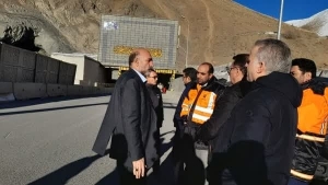 تصویر باند رفت آزاد راه تهران- شمال تا بهار 1402 زیر بار ترافیک می رود