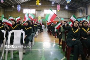 تصویر دهه فجر فرصتی مناسب برای تبیین فرهنگ دفاع مقدس در بین نوجوانان