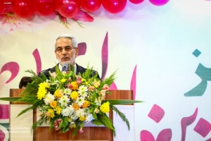 تصویر امیدواریم بتوانیم روش و مشی علوی را در زندگی خود پیاده سازی کنیم