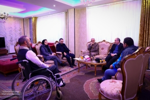 تصویر دیدار رئیس شورای اسلامی شهر و شهردار فردیس با تعدادی از جانبازان