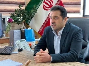 تصویر جمع‌آوری و هدایت آب‌های سطحی در محله چهارصد دستگاه انجام شد