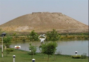 تصویر حضور بیش از ۱۰ هزار گردشگر در اماکن تاریخی نظرآباد
