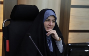 تصویر ساعت کاری مادران دارای فرزند محصل شاغل در مجموعه مدیریت شهری کرج شناور شد