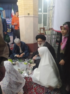 تصویر نهادینه کردن معارف و مفاهیم اخلاقی و تربیتی در بین دانش آموزان یک برنامه اولویت دار است.