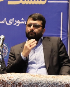 تصویر ضعف ما در حل مشکلات و موضوعات کلان ناشی از فقدان مهارت حل مسئله است‌