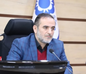 تصویر بهره‌برداری  از خدمات دیگران شایسته نیست